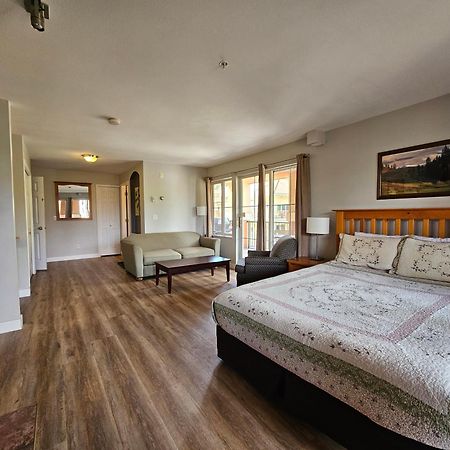 Borgata Lodge Resort Κελόουνα  Εξωτερικό φωτογραφία