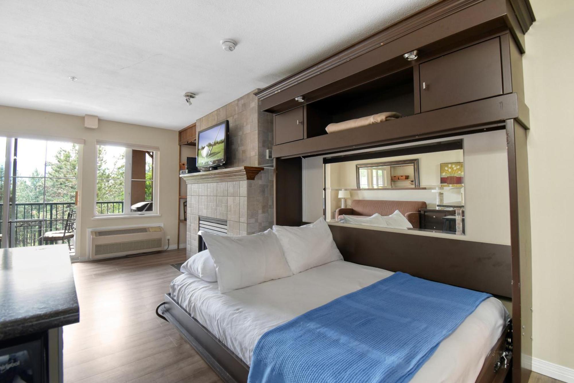 Borgata Lodge Resort Κελόουνα  Εξωτερικό φωτογραφία
